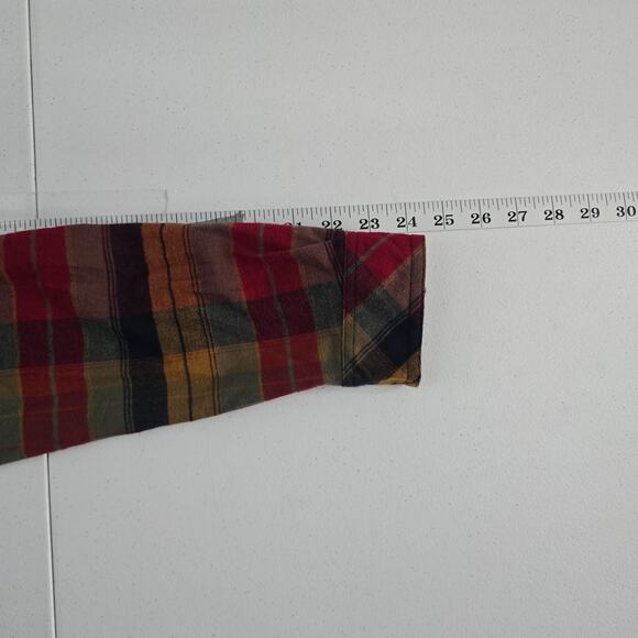 Legendary Whitetails Plaid Flannel Shirt w/ Hood – Size Small mens 6606‎ - Picture 6 of 9